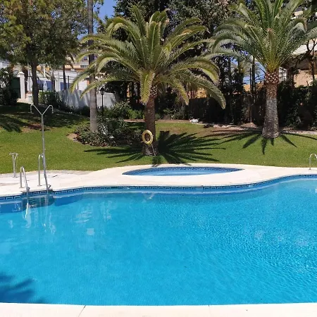Apartment Luxury Near The Sea *